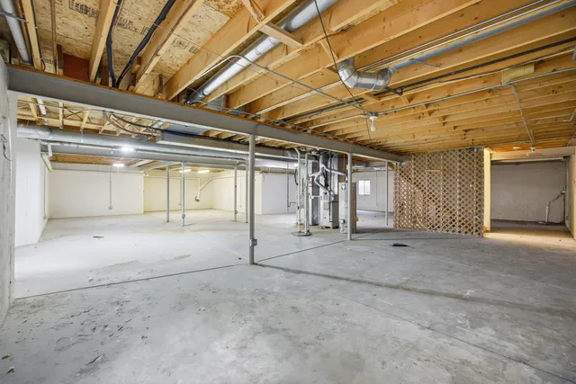 $549,999 | 2812 Stuart Kaplan Court, Aurora, IL 60503