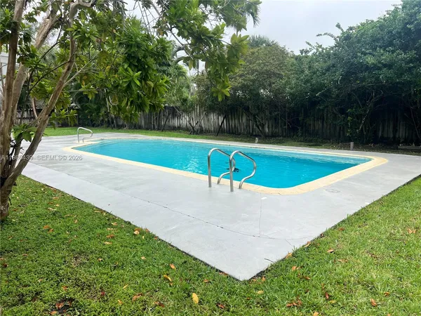 $7,600 | 7340 Southwest 105th Terrace, Pinecrest, FL 33156