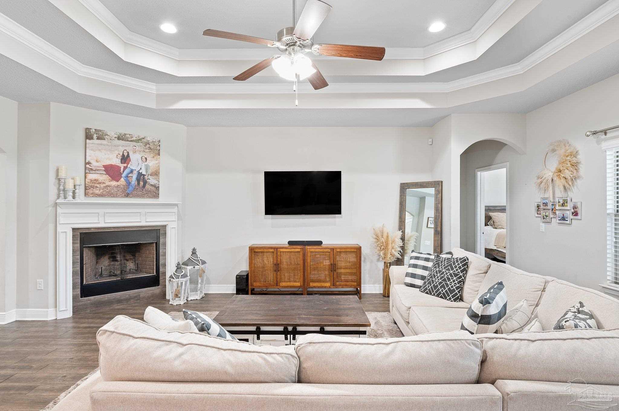 2690 Tulip Hill Road Pace, FL 32571 - Photo 7 of 44 Gallery Image 7