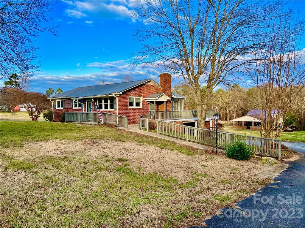 2106 Travis Road Conover, NC 28613 - Photo 19 of 21 Gallery Image 19