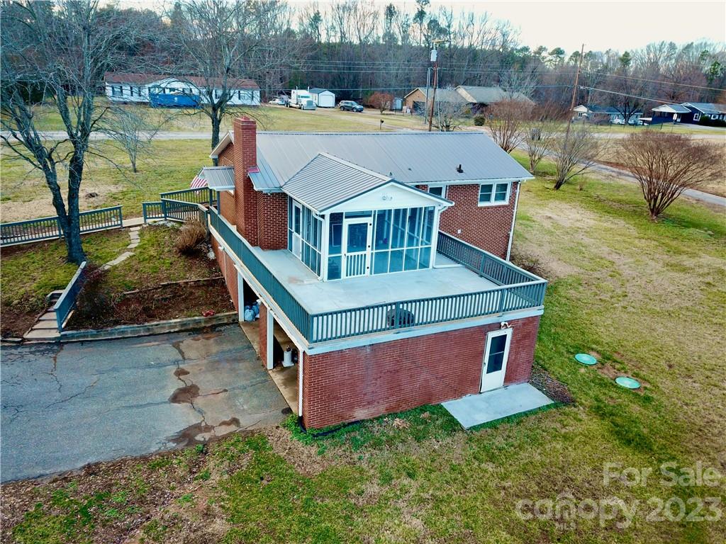 2106 Travis Road Conover, NC 28613 - Photo 21 of 21 Gallery Image 21