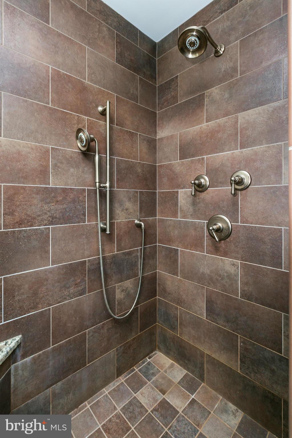 3709 Stansbury Mill Road Phoenix, MD 21131 - Photo 17 of 30 Bath (Master)