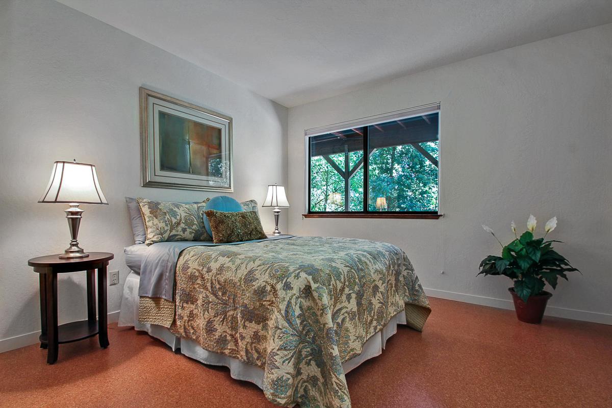 530 Jarvis Road Santa Cruz, CA 95065 - Photo 14 of 25 Gallery Image 14