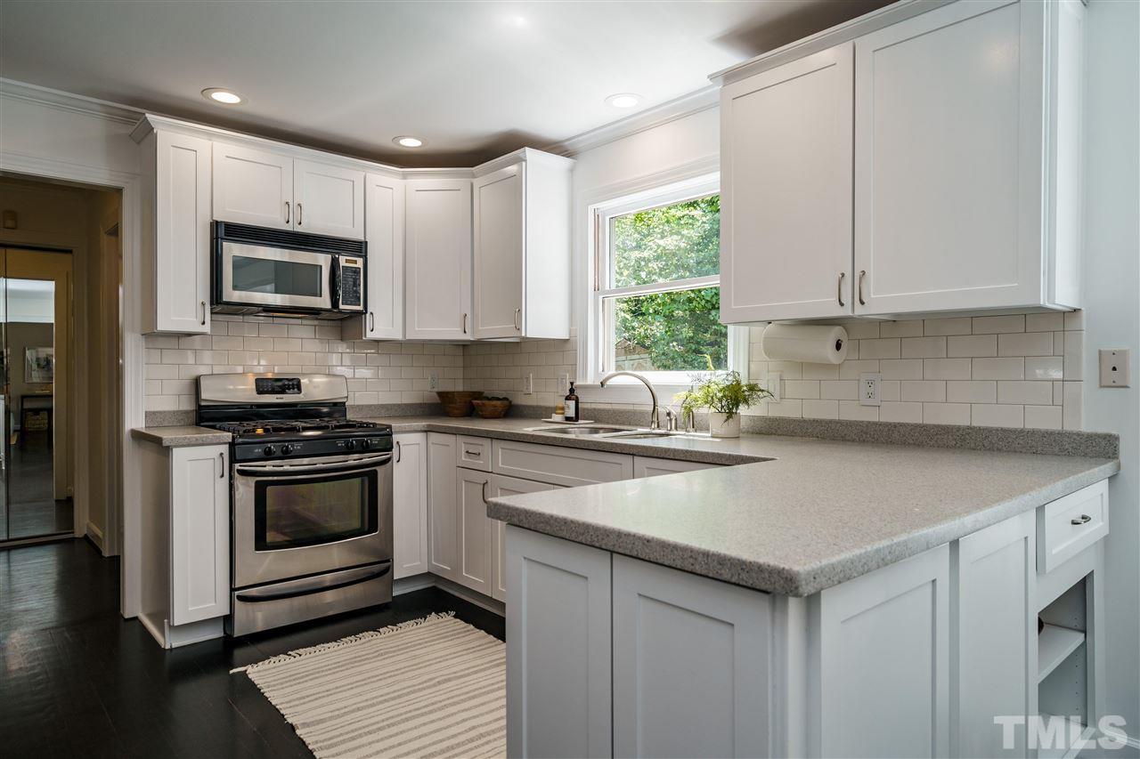 2224 Oxford Road Raleigh, NC 27608 - Photo 8 of 20
