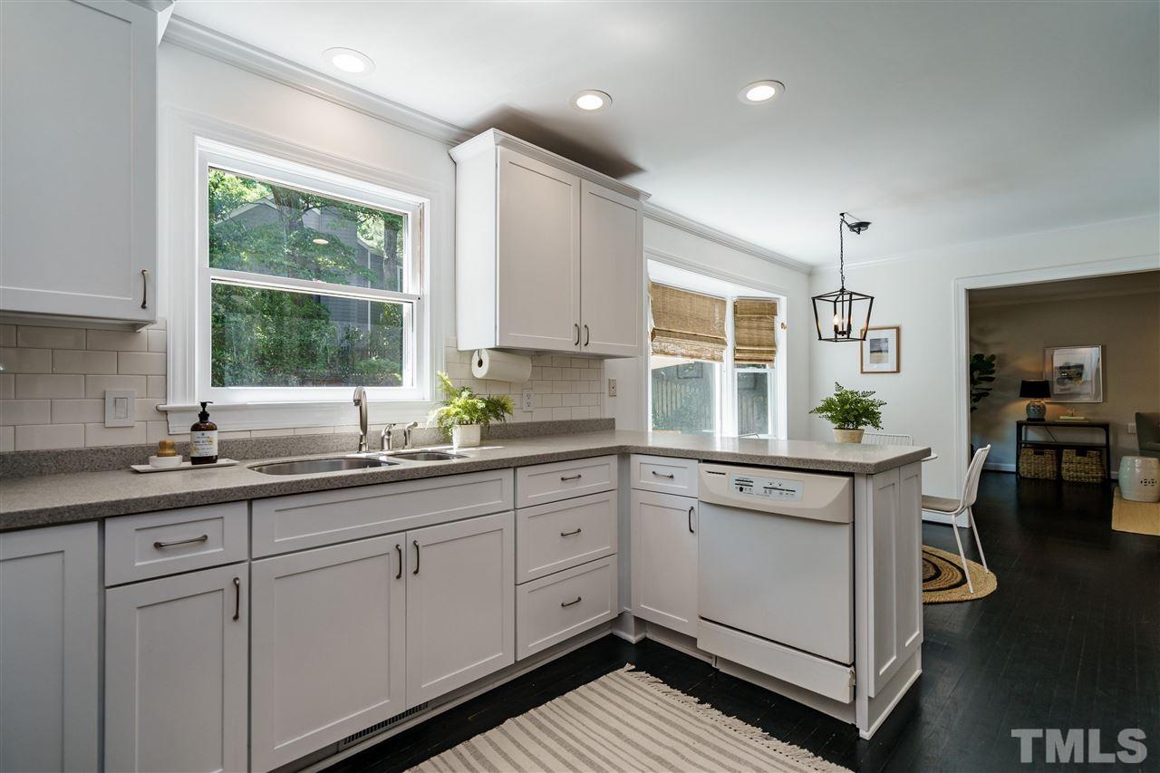 2224 Oxford Road Raleigh, NC 27608 - Photo 9 of 20