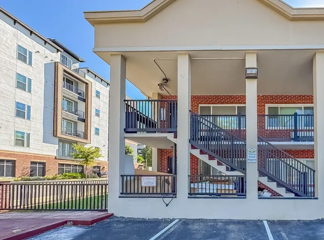 $265,000 | 405 Dunwoody Street, Unit 1, Tallahassee, FL 32304