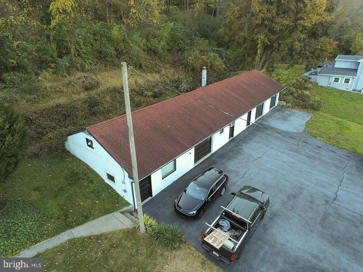 1147 Morgantown Road Reading, PA 19607 - Photo 27 of 34