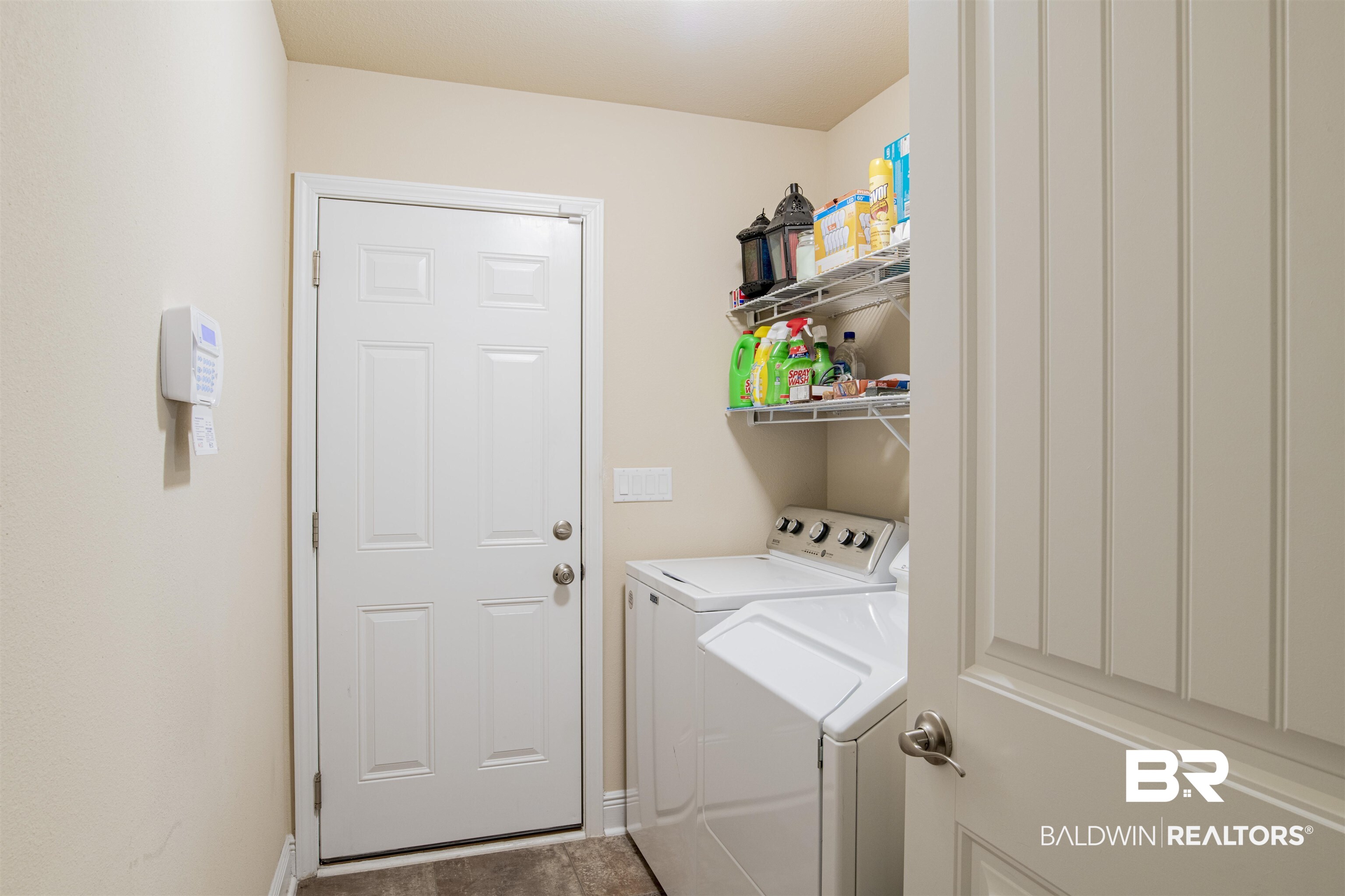 288 Wyatt Court Foley, AL 36535 - Photo 16 of 20 Laundry Room