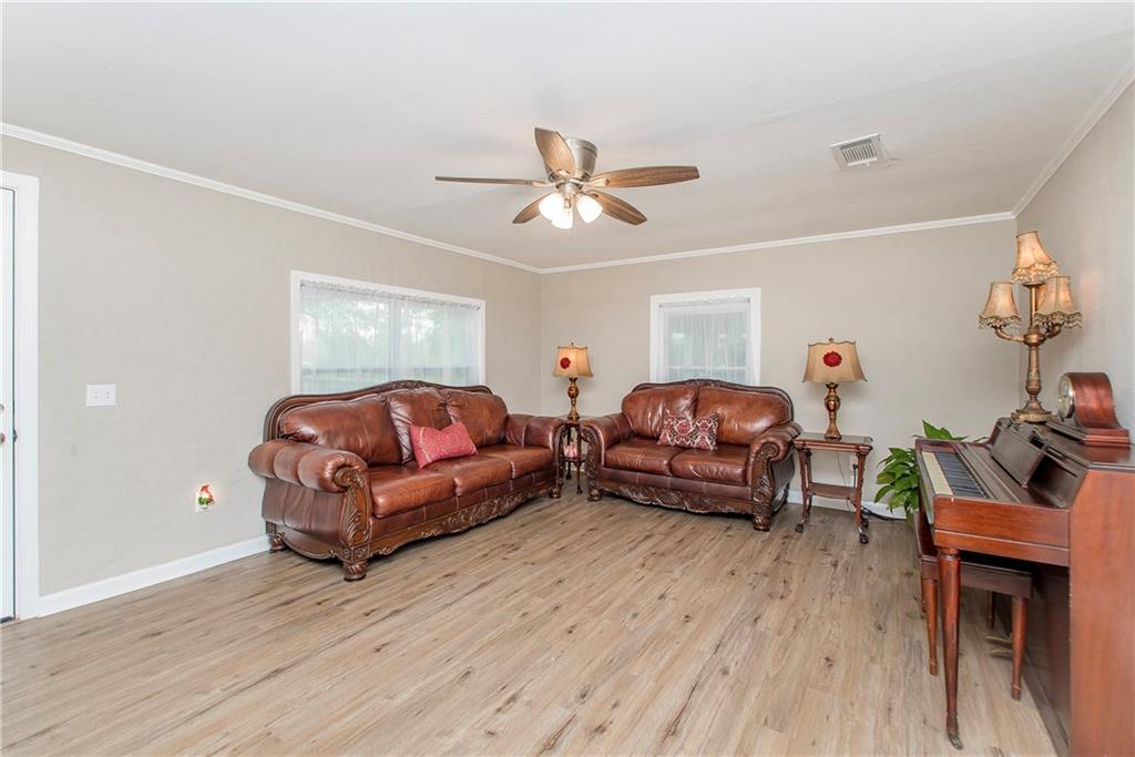 71402 South Lewiston Road Kentwood, LA 70444 - Photo 3 of 19