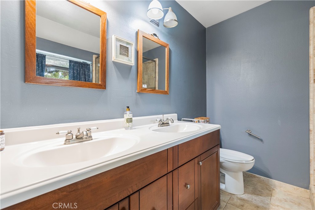 24835 Apple Street, Unit F Newhall, CA 91321 - Photo 20 of 39