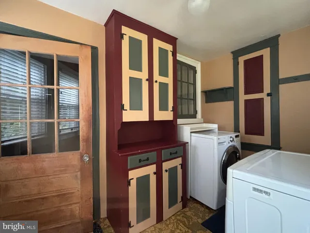 $2,200 | 1121 Spring Grove Avenue, Lancaster, PA 17603