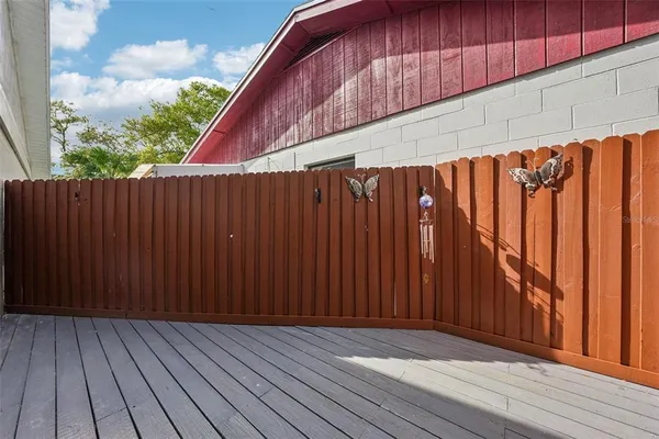 a view of a wooden fence