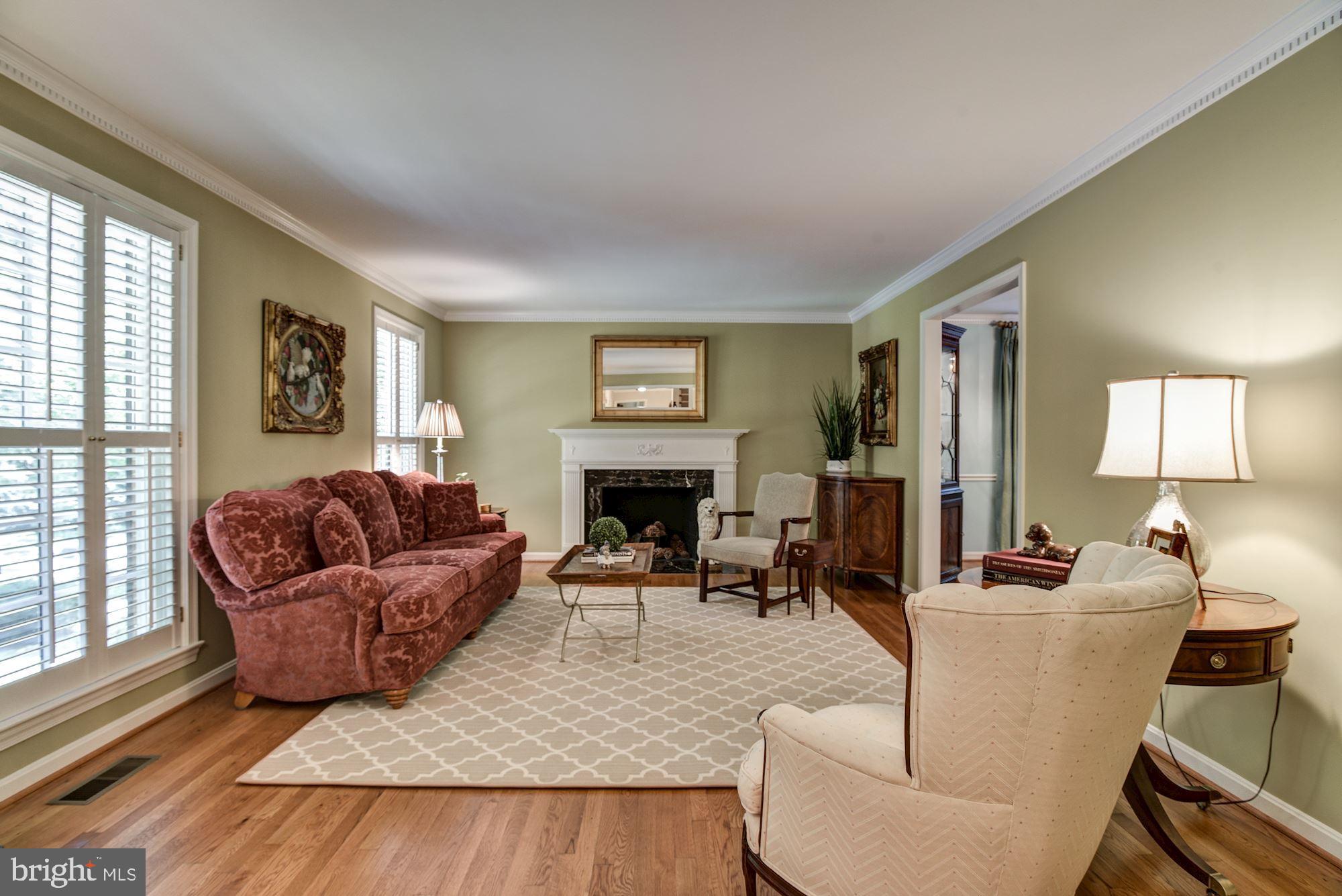 7708 River Falls Drive Potomac, MD 20854 - Photo 5 of 32