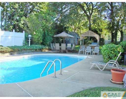 556 Line Road Hazlet, NJ 07730 - Photo 7 of 9 Gallery Image 7