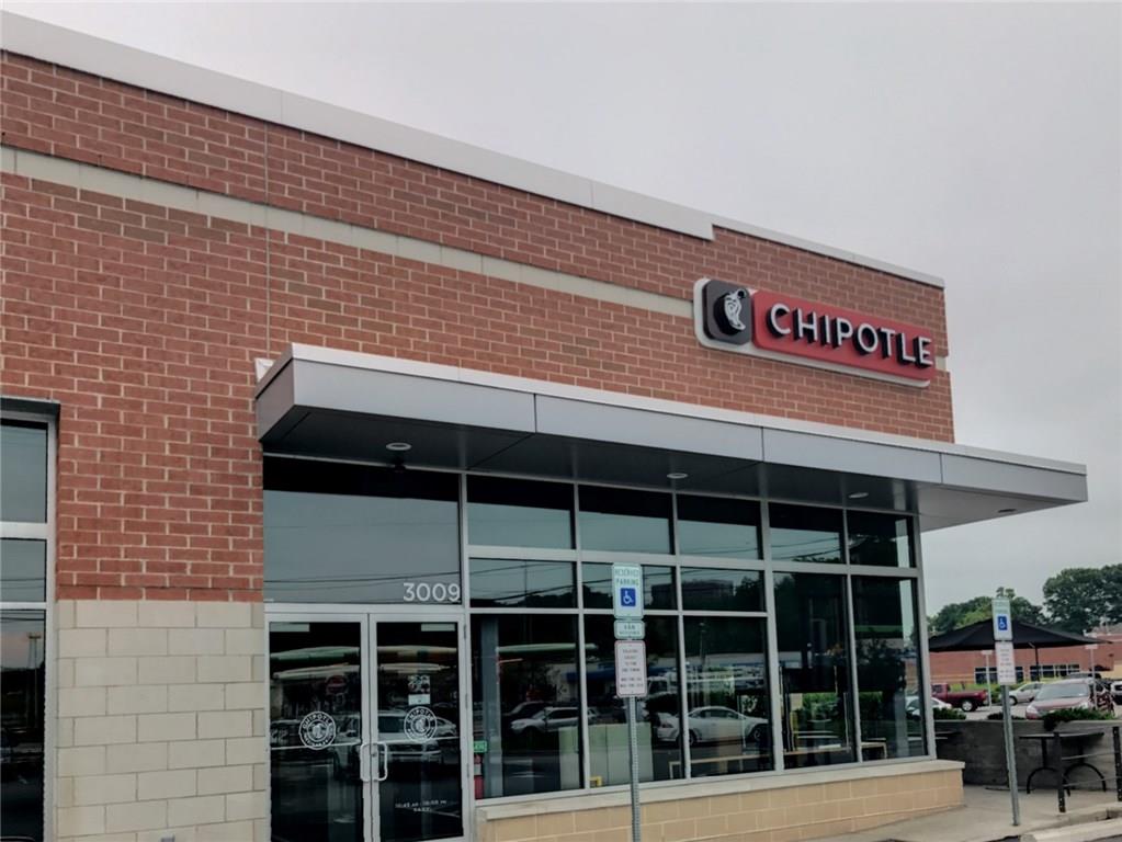 Lot 4 Mohawk Road McDonald, PA 15031 - Photo 8 of 12 Grab a quick (and delicious) dinner close by!