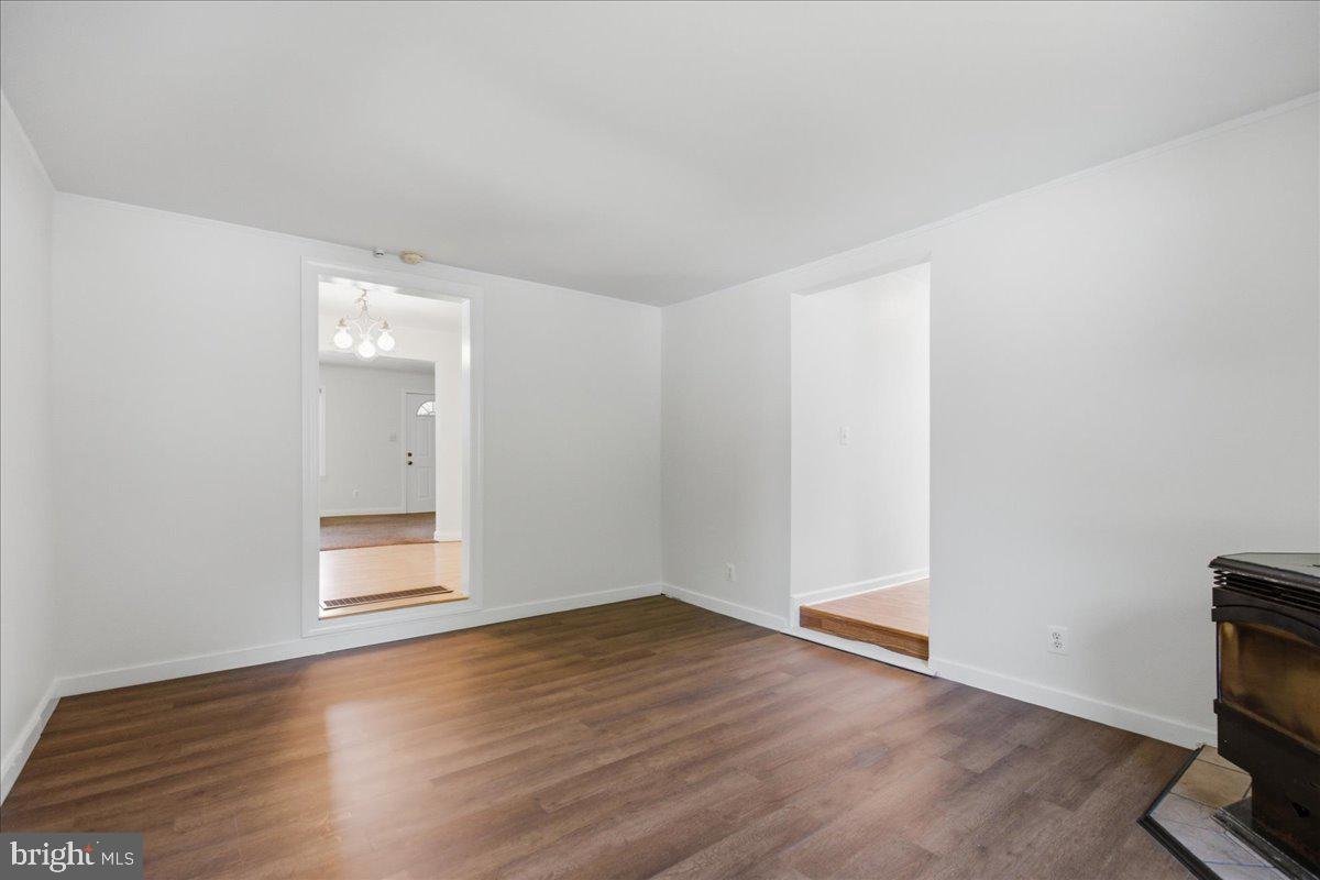46564 Yorktown Road Lexington Park, MD 20653 - Photo 21 of 43 Family Room
