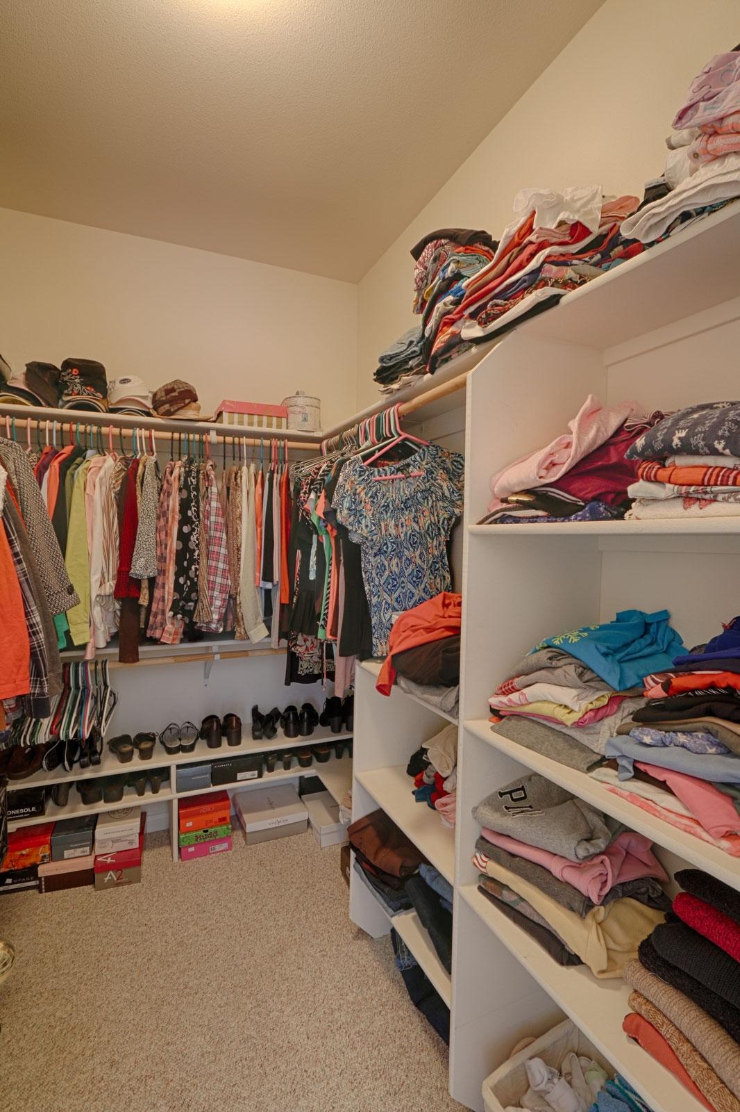 20844 Chicken Springs Road Redding, CA 96003 - Photo 19 of 28 master walk-in closet