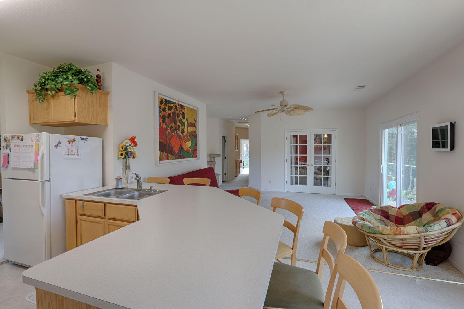 20844 Chicken Springs Road Redding, CA 96003 - Photo 10 of 28 kitchen