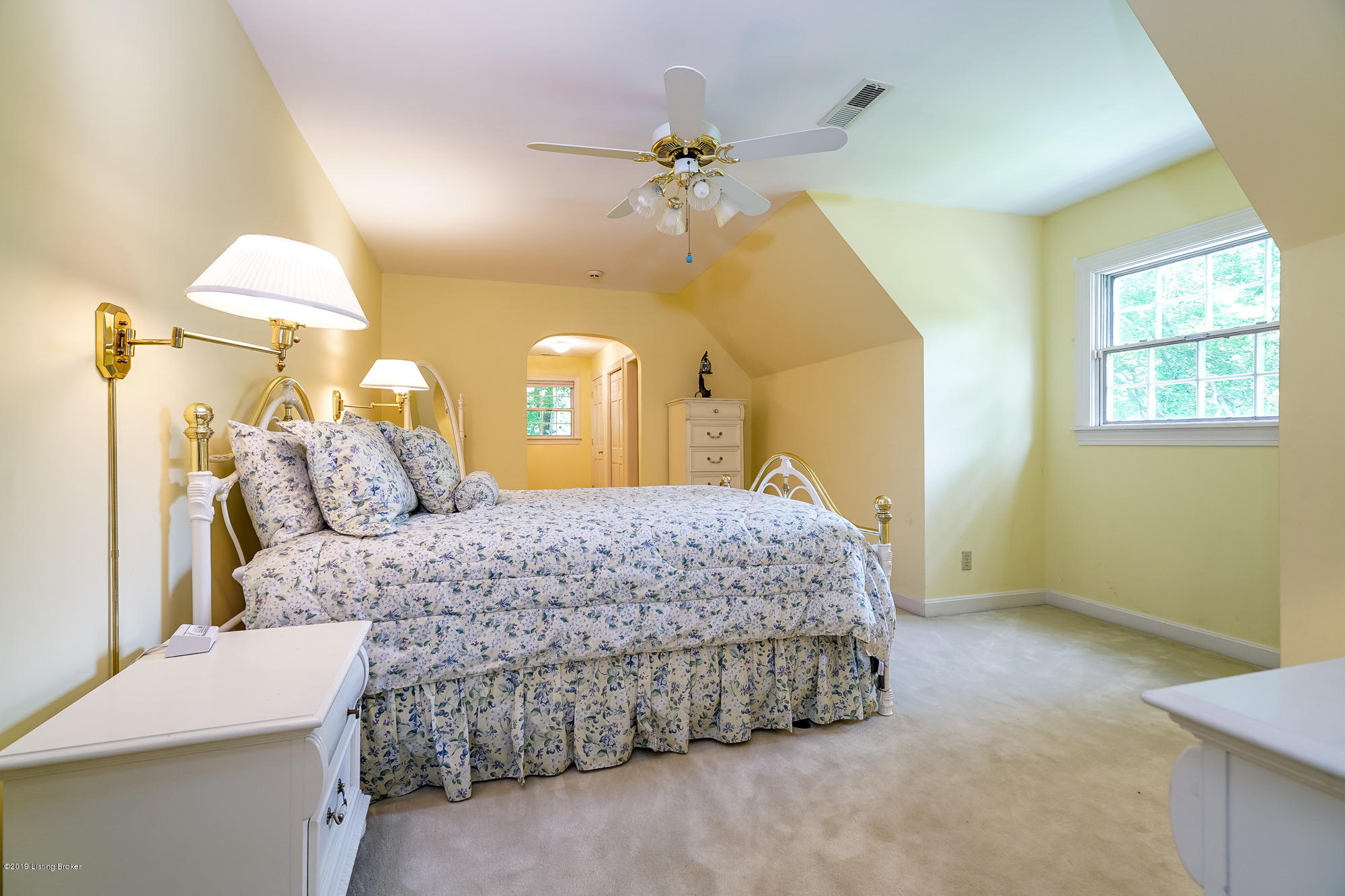 11600 Valley View Road Anchorage, KY 40223 - Photo 47 of 91 Bedroom 2
