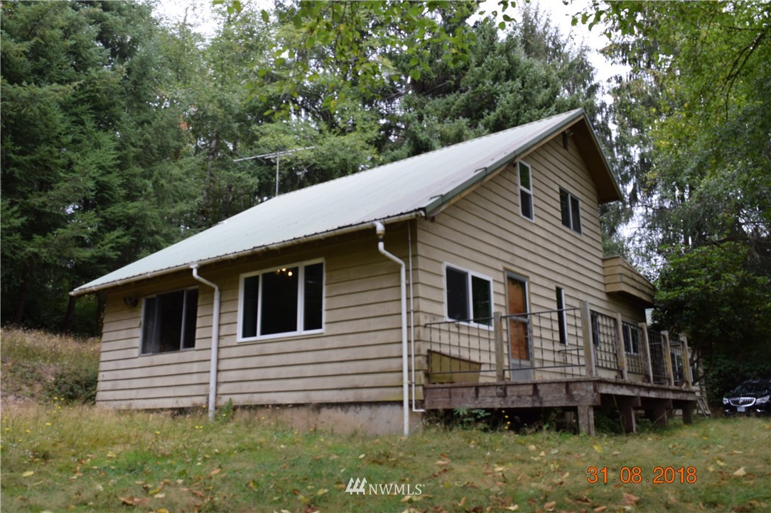 273 Monohon Landing Road Raymond, WA 98577 - Photo 3 of 15 Gallery Image 3