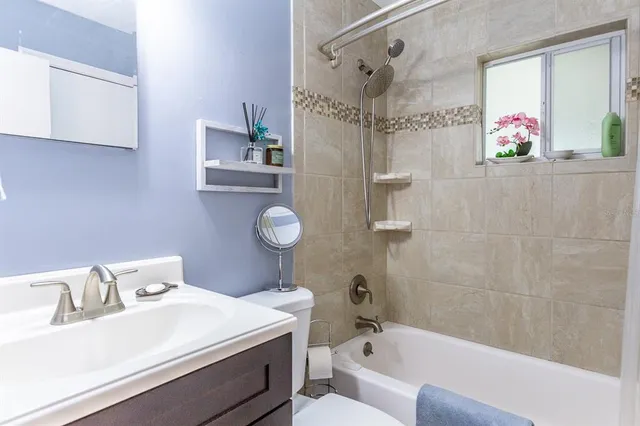 $249,000 | 6624 Northwest 29th Terrace, Gainesville, FL 32653