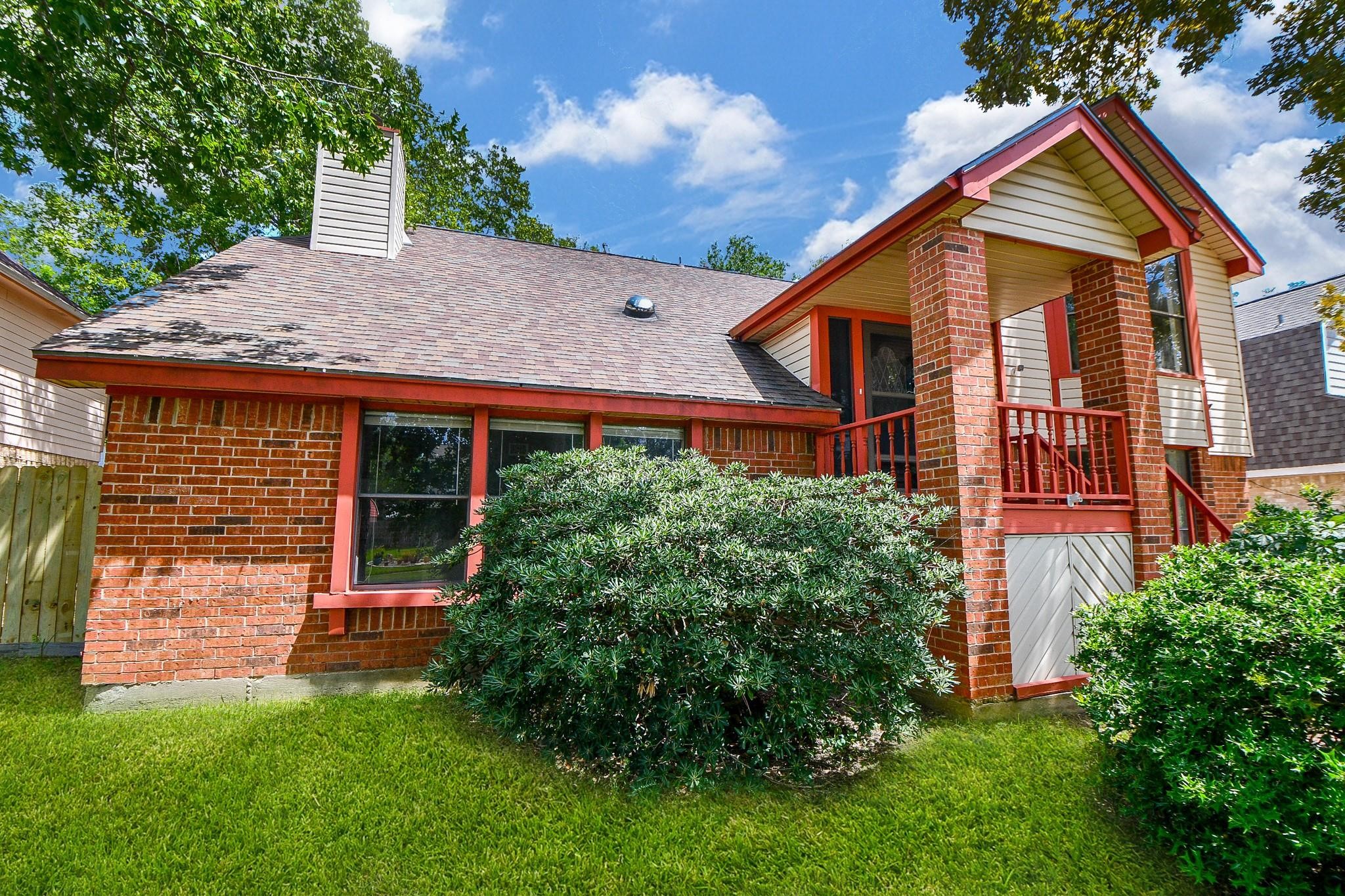 2331 Wren Meadow Road Richmond, TX 77406 - Photo 37 of 37 Your charming 2 story home is ready for you to make it your own! Schedule your showing today!