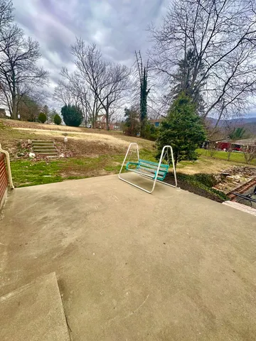 $252,000 | 2714 Jackson River Road, Covington, VA 24426