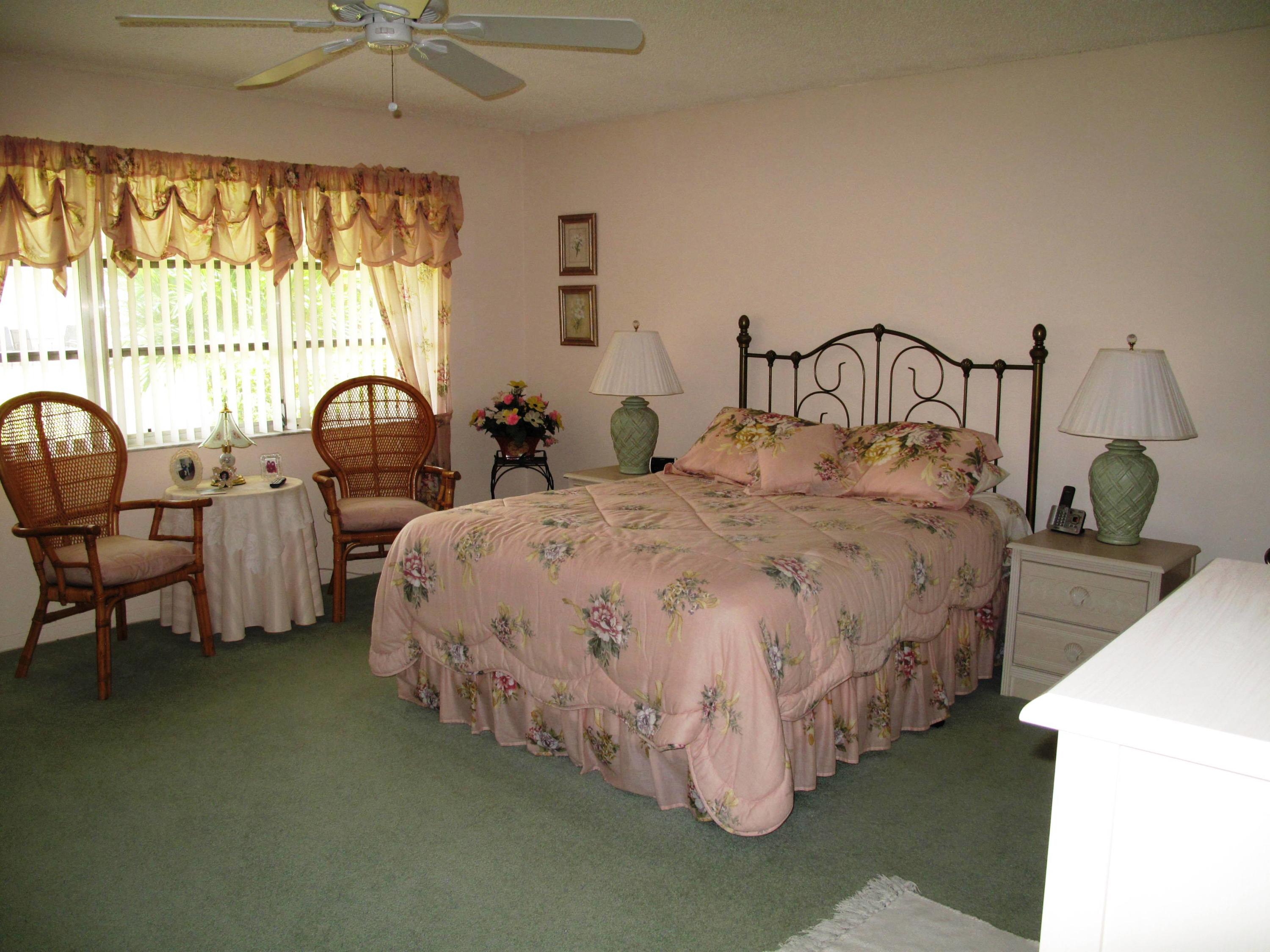 1317 High Point Way Southeast, Unit C Delray Beach, FL 33445 - Photo 24 of 40 Large master bedroom (5)
