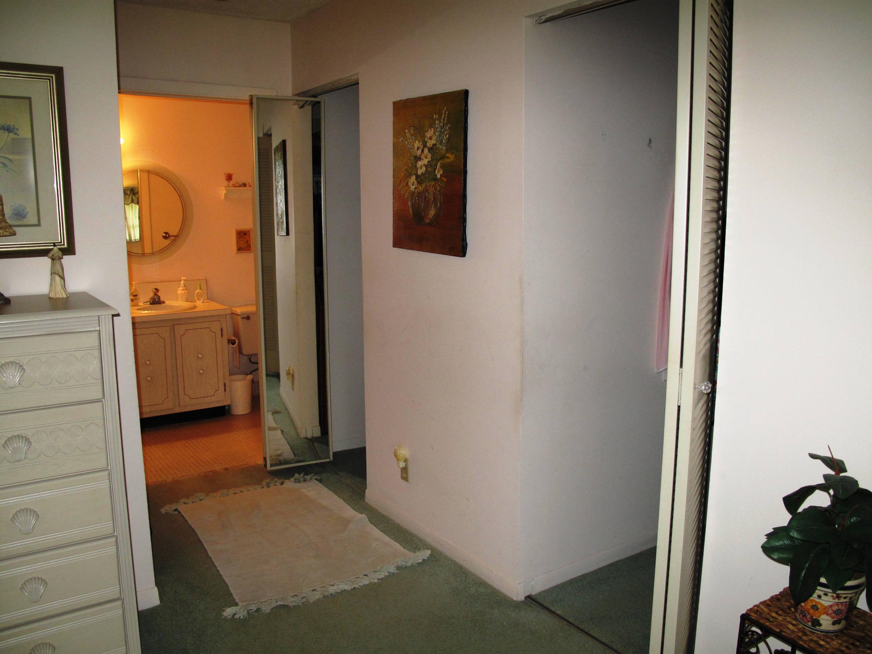 1317 High Point Way Southeast, Unit C Delray Beach, FL 33445 - Photo 27 of 40 2 large walk in closets in master