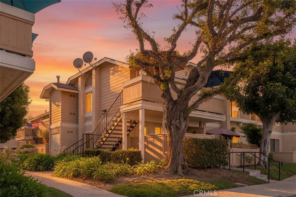 12660 Briarglen Loop, Unit H Stanton, CA 90680 - Photo 2 of 32
