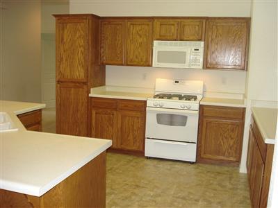 1960 West Rio Hondo Way Hanford, CA 93230 - Photo 2 of 3