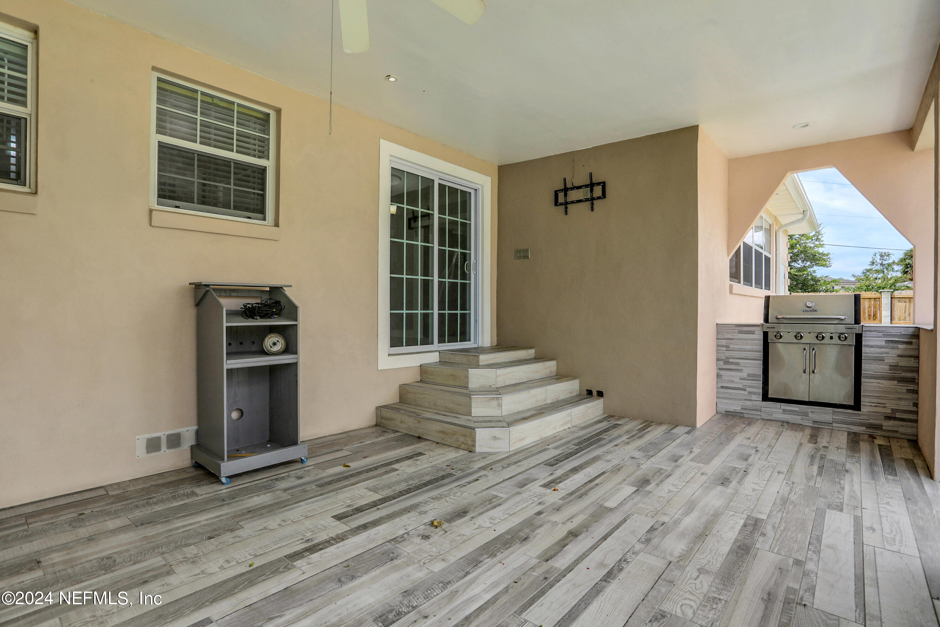 1953 Dean Road Jacksonville, FL 32216 - Photo 19 of 31 1R4A9070