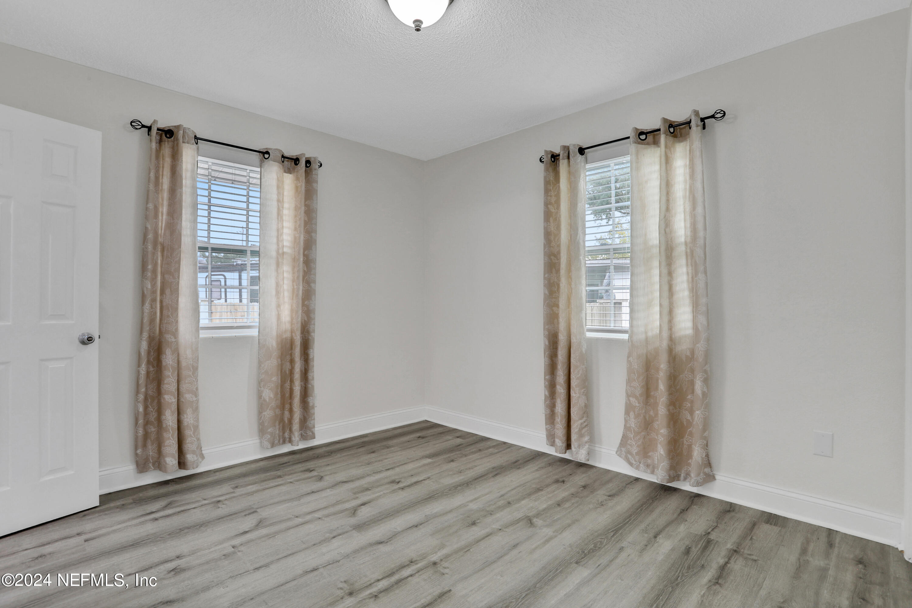 1953 Dean Road Jacksonville, FL 32216 - Photo 10 of 31 1R4A9030