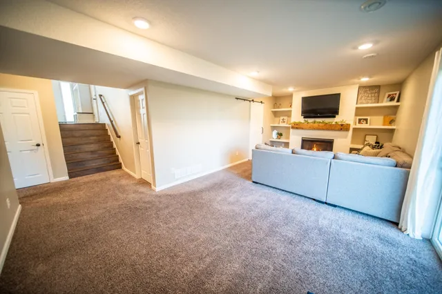 $399,900 | 6133 51st Street Northwest, Rochester, MN 55901