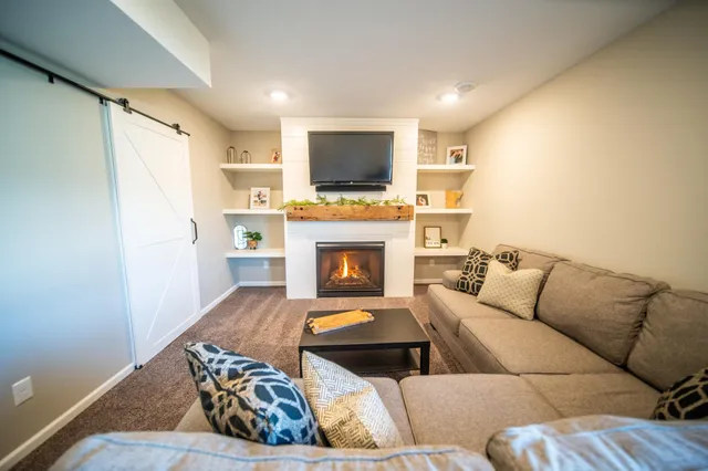 $399,900 | 6133 51st Street Northwest, Rochester, MN 55901