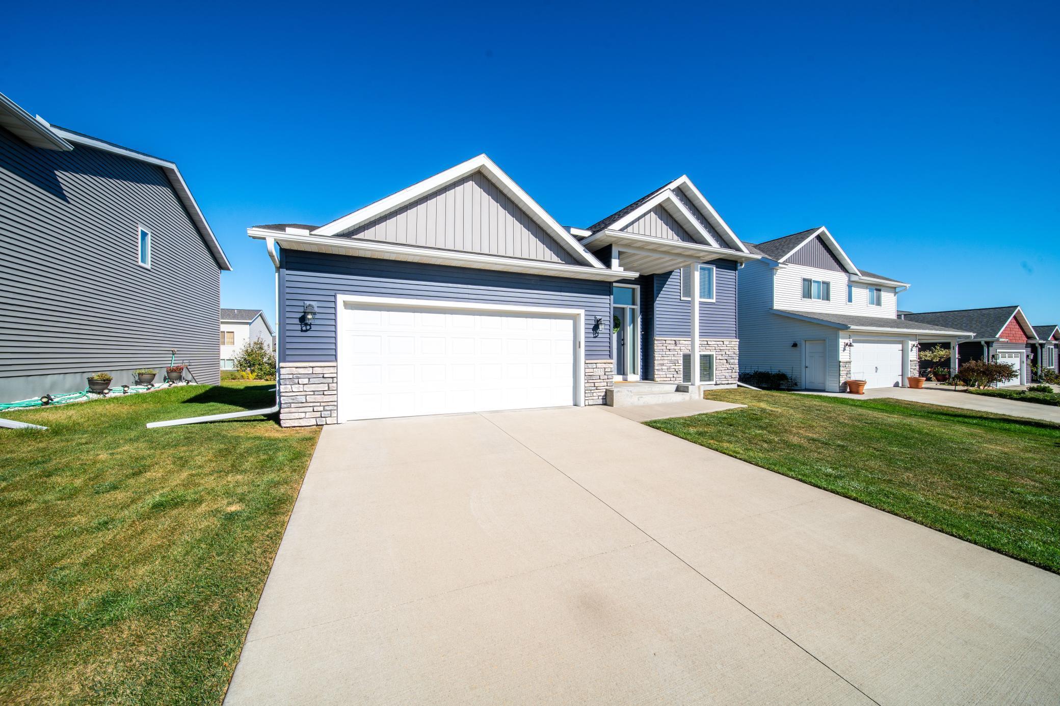 6133 51st Street Northwest Rochester, MN 55901 - Photo 4 of 61