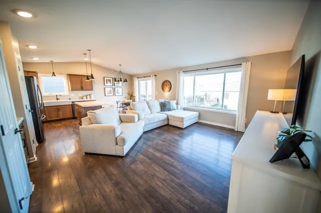 $399,900 | 6133 51st Street Northwest, Rochester, MN 55901