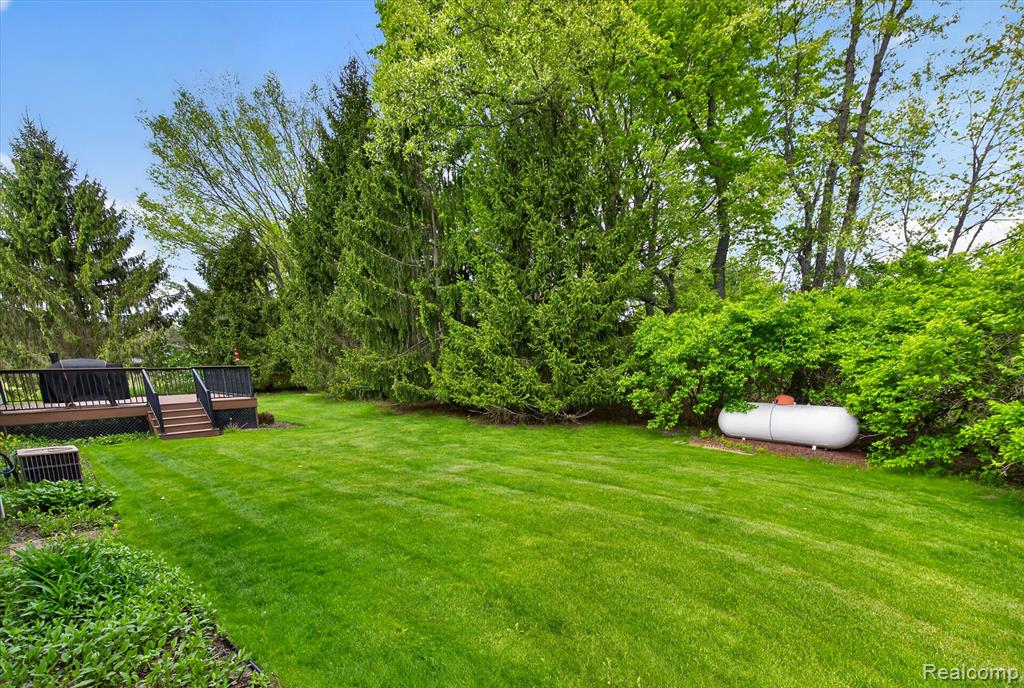 7659 Clyde Road Fenton, MI 48430 - Photo 35 of 52
