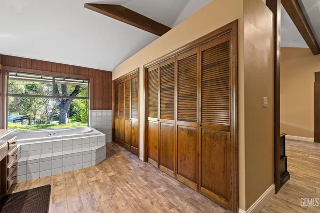 $2,395,000 | Undisclosed Address, Bakersfield, CA 93308