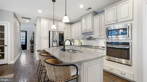 $699,900 | 105 Brentwood Court, Montgomeryville, PA 18915