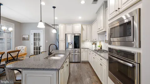 $699,900 | 105 Brentwood Court, Montgomeryville, PA 18915