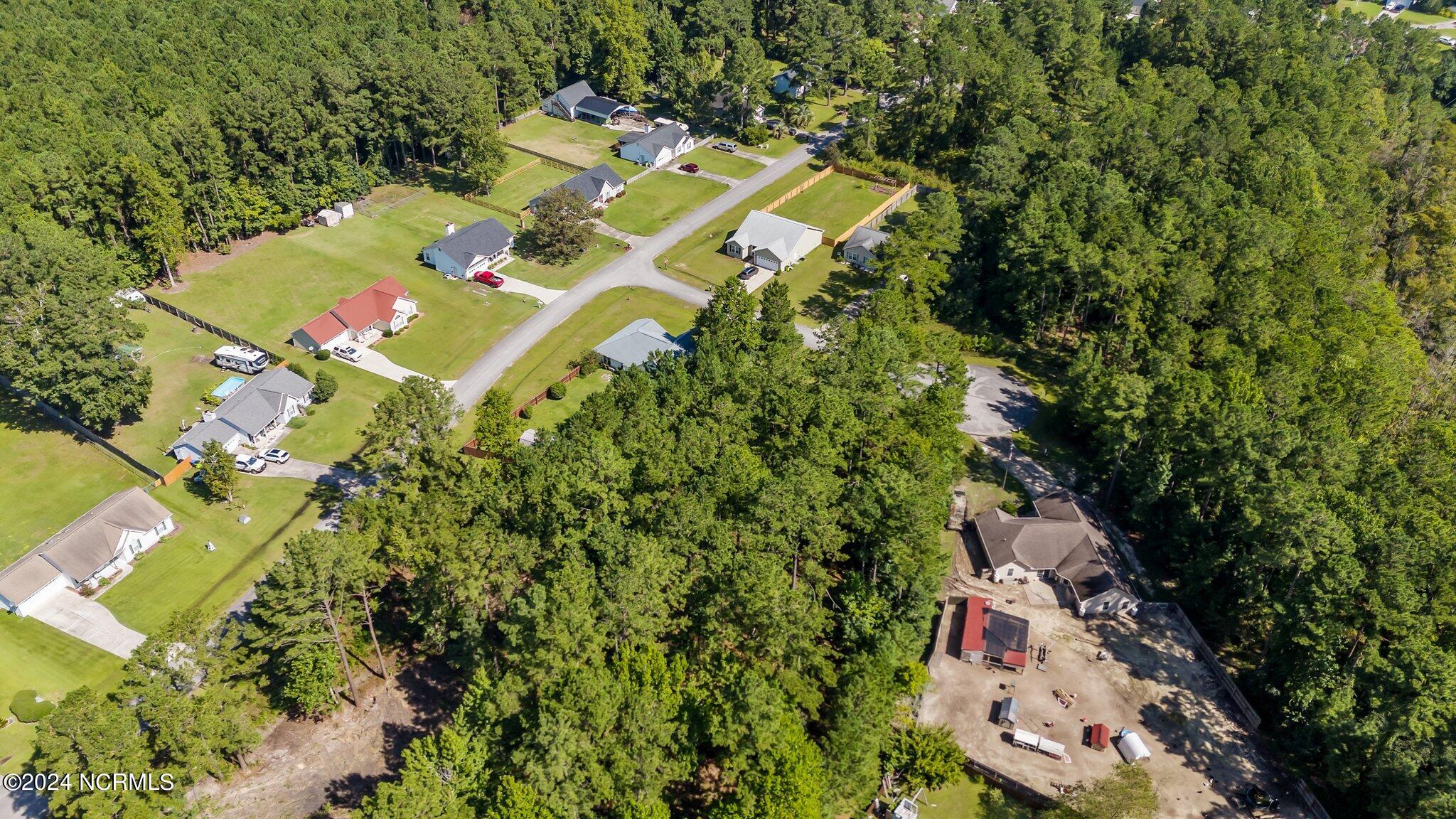 102 Redbud Court Havelock, NC 28532 - Photo 11 of 25 7-web-or-mls-DJI_20240920112258_0568_D