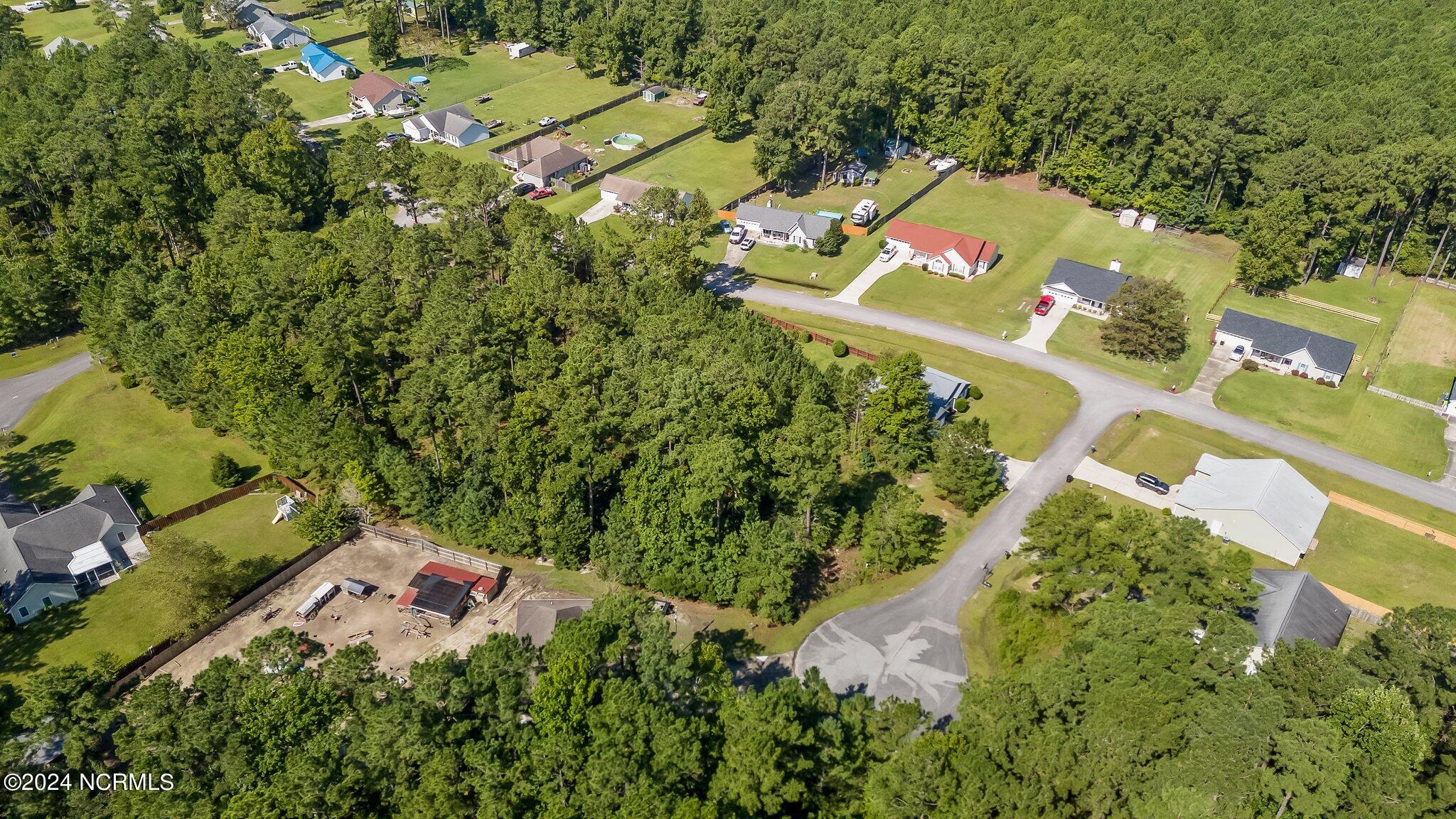 102 Redbud Court Havelock, NC 28532 - Photo 13 of 25 9-web-or-mls-DJI_20240920112321_0570_D