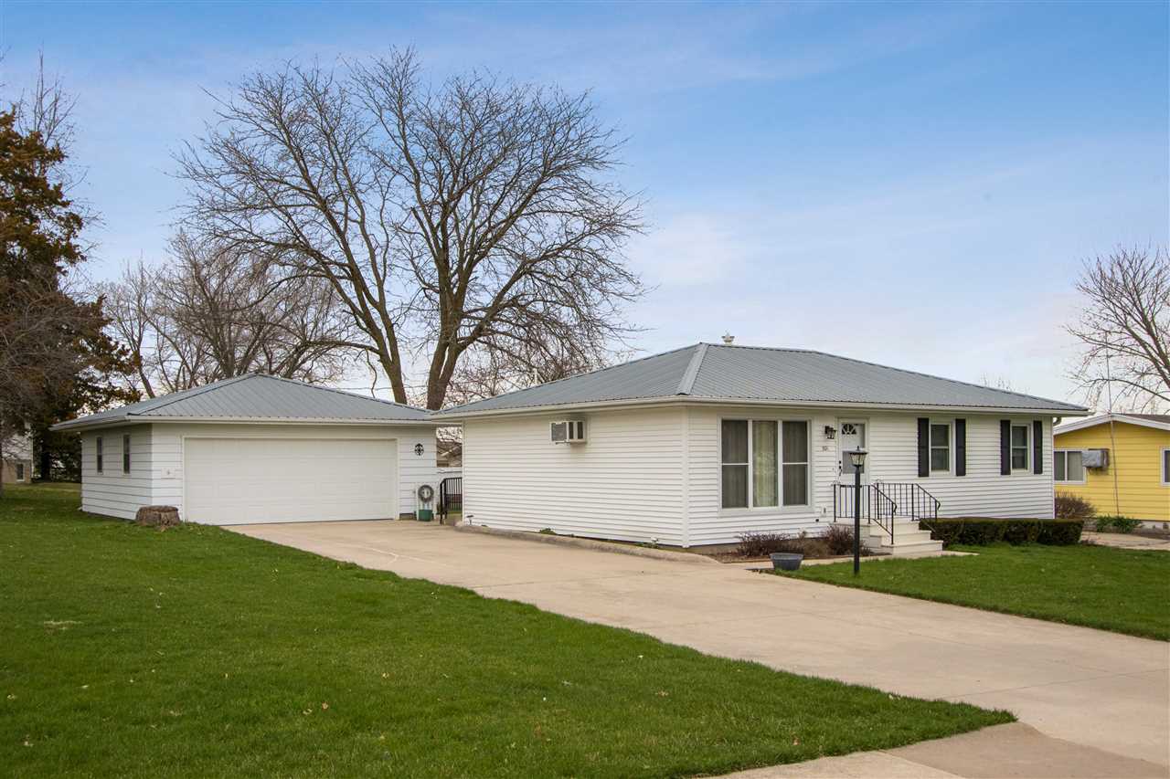 301 Sycamore Street Riverside, IA 52327 - Photo 2 of 18 Gallery Image 2
