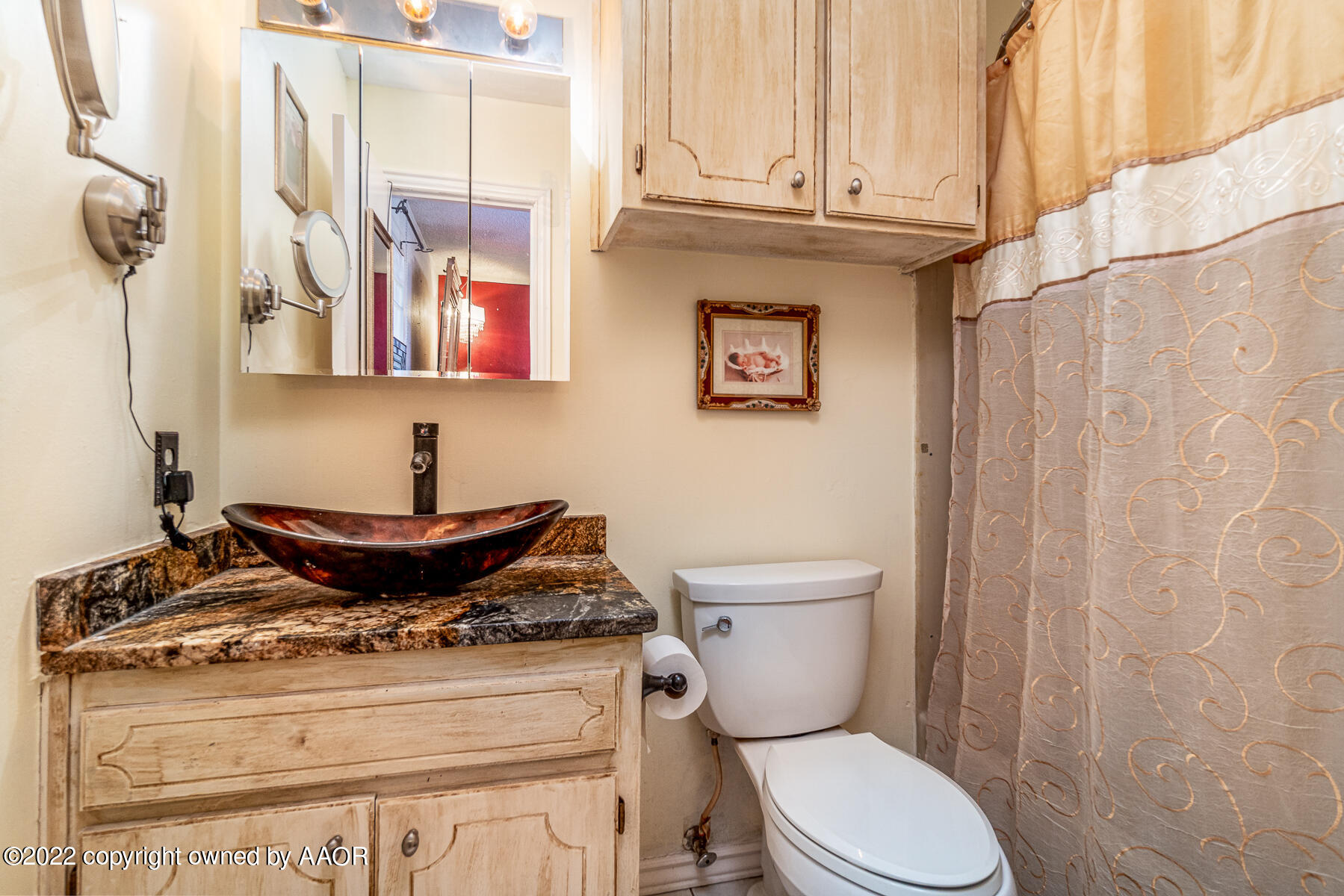 8104 Marni Trail Amarillo, TX 79110 - Photo 16 of 35 Master Bathroom