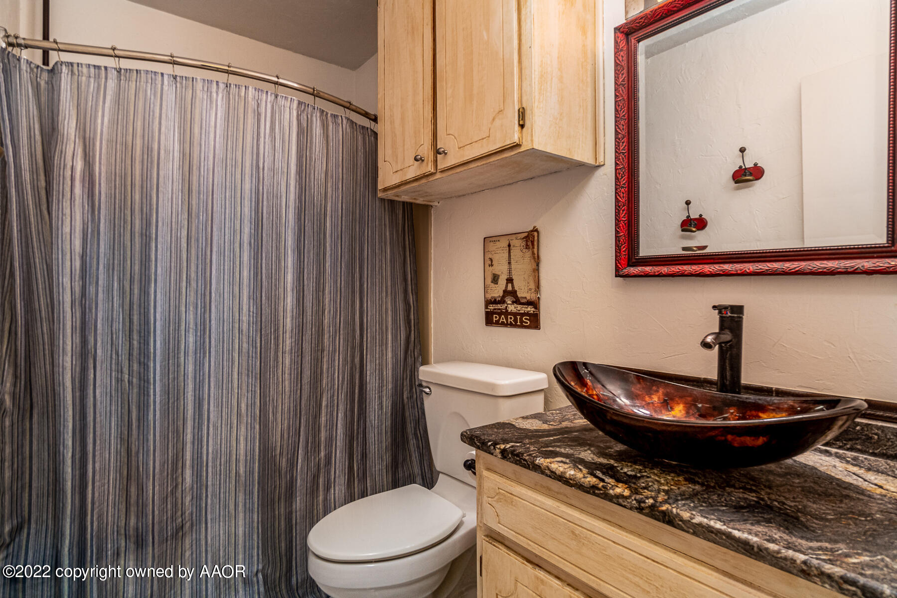 8104 Marni Trail Amarillo, TX 79110 - Photo 18 of 35 2nd bathroom