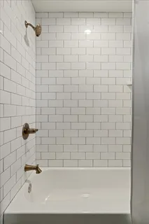 $750,000 | 917 Weatherbee Avenue, Downers Grove, IL 60516