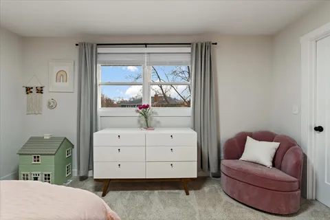 $750,000 | 917 Weatherbee Avenue, Downers Grove, IL 60516