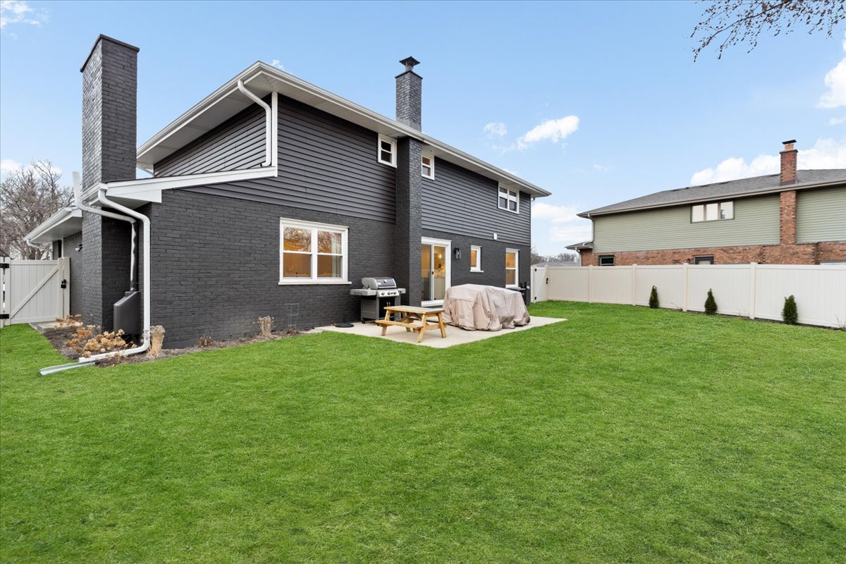 917 Weatherbee Avenue Downers Grove, IL 60516 - Photo 43 of 44