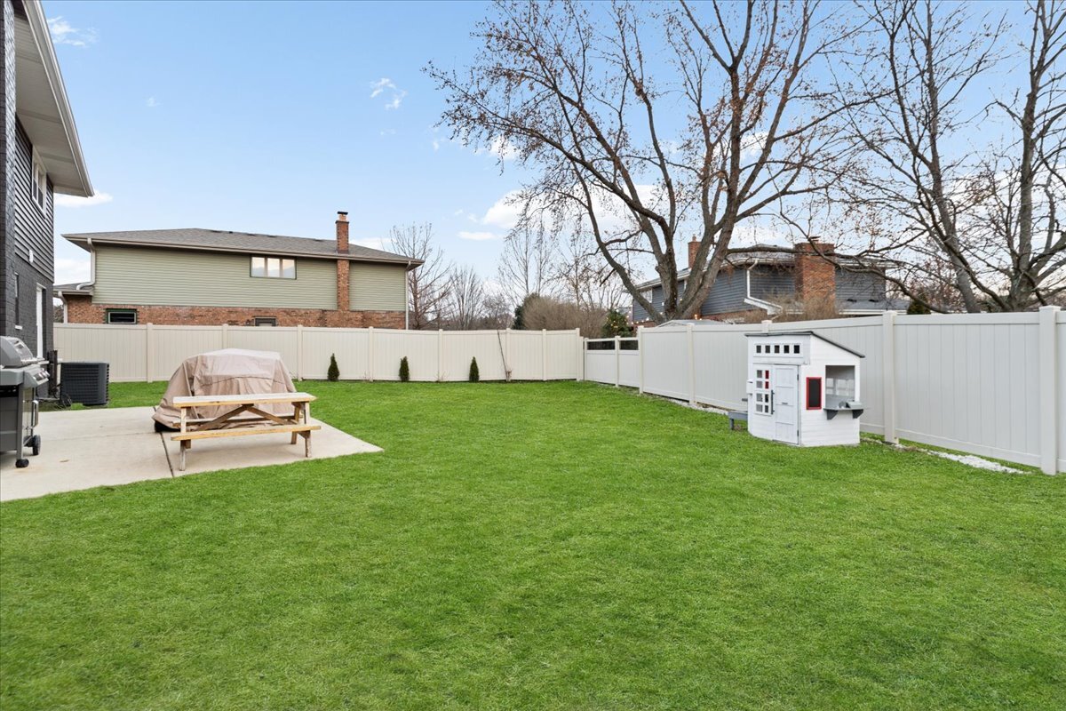 917 Weatherbee Avenue Downers Grove, IL 60516 - Photo 44 of 44